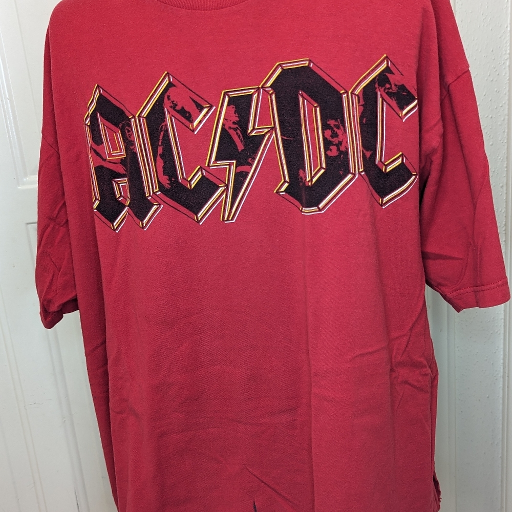 AC/DC Tultex XL Red Photo Logo Rock T-Shirt Unisex Short Sleeve Crew Neck